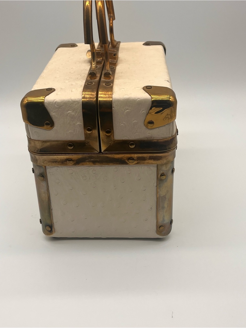 Lizette Vintage Train Case Purse Vanity Box Handbag Embossed Leather Gold/Brass - Picture 4 of 12